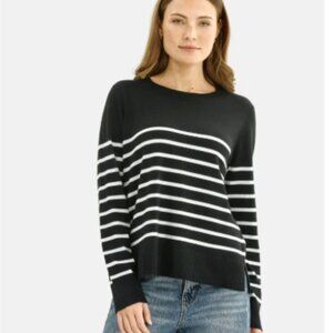 Fine Gauge Pullover Sweater  blk/wht stripe size M